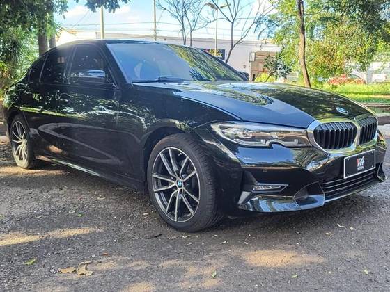BMW 320i 2.0 16V TURBO GASOLINA SPORT AUTOMÁTICO